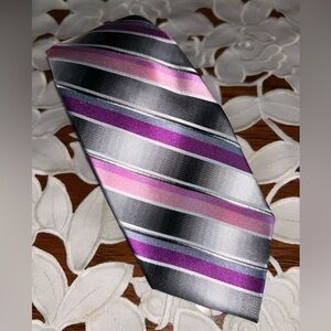 Van Heusen Men’s Purple Striped 100% Silk Tie